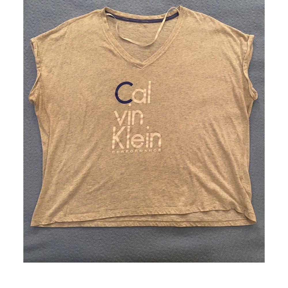 Calvin Klein T-Shirt